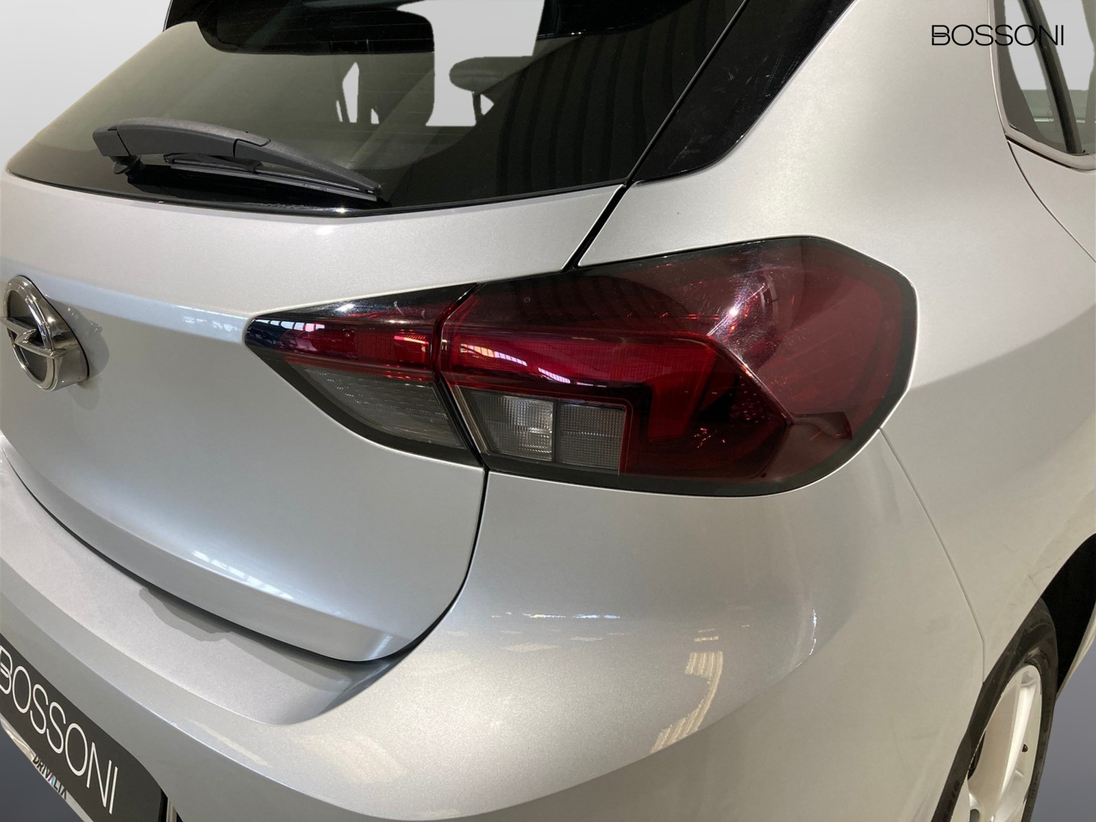 18 - Opel Corsa 5 porte 1.2 100cv elegance s&s