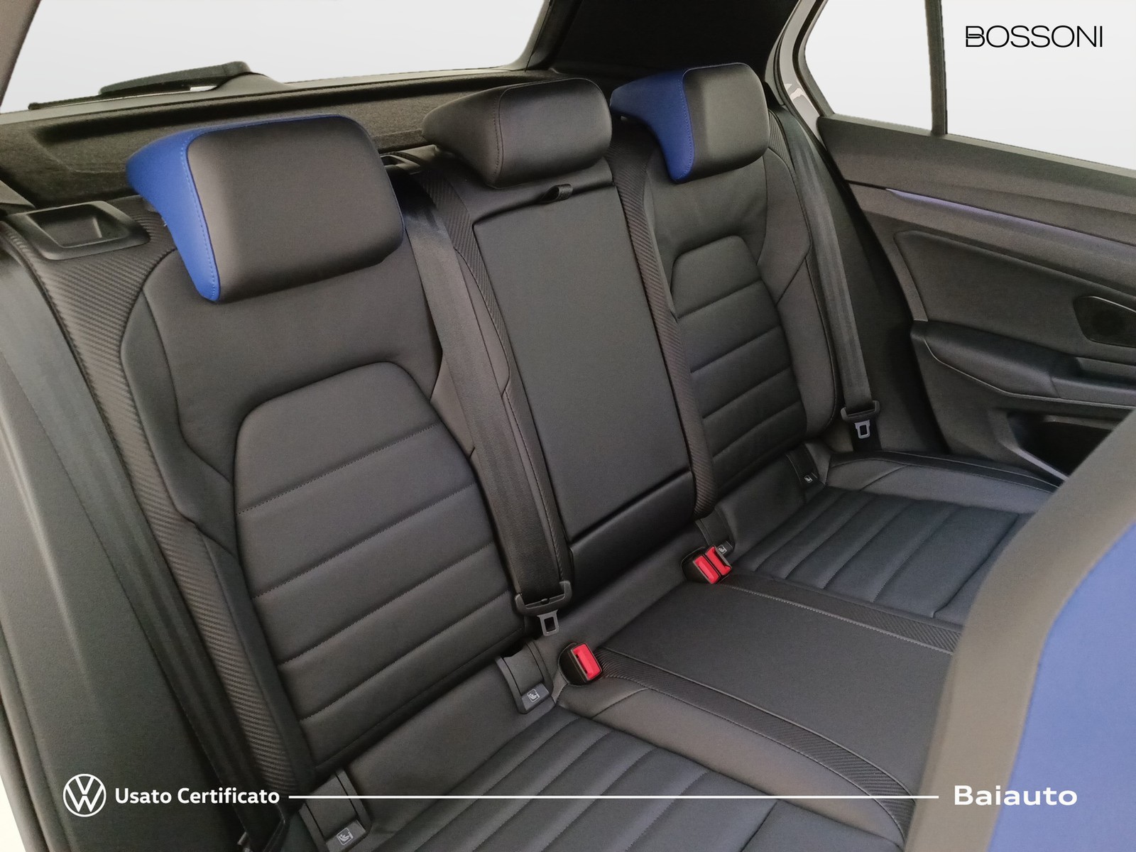 21 - Volkswagen Golf 2.0 tsi 333cv r 4motion dsg