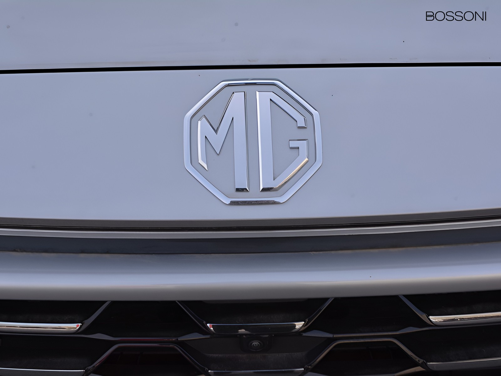 22 - Mg ZS 1.5 hybrid+ luxury auto