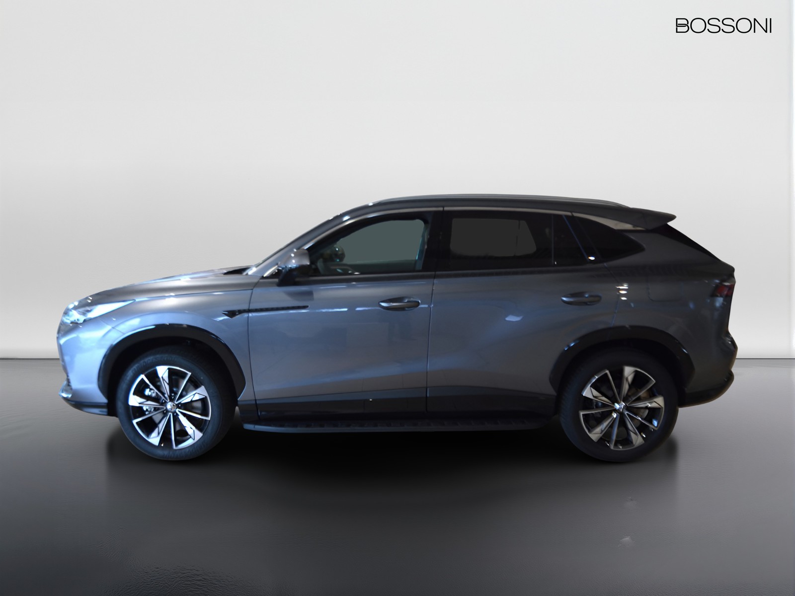 24 - Mg HS 1.5 phev luxury auto