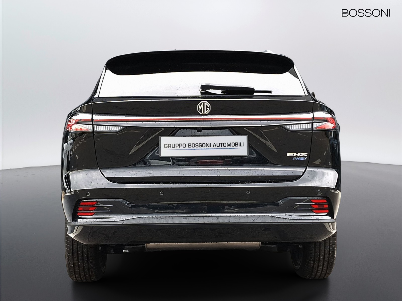 5 - Mg HS 1.5 phev luxury auto