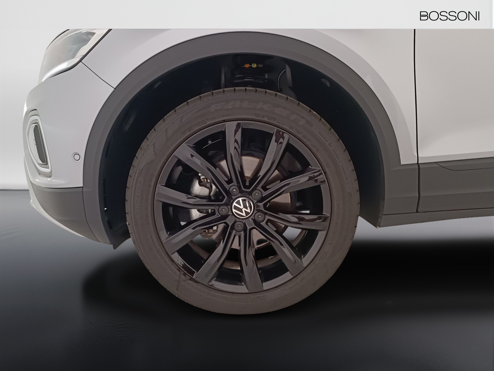 11 - Volkswagen T-Roc 1.5 tsi act sport dsg