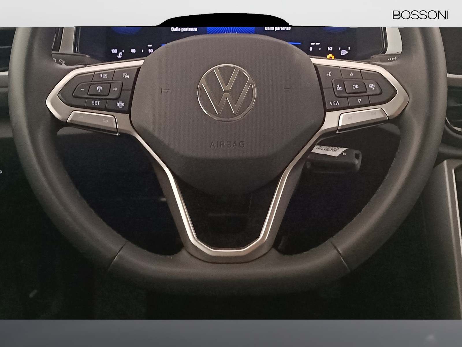 15 - Volkswagen T-Roc 1.5 tsi act sport dsg