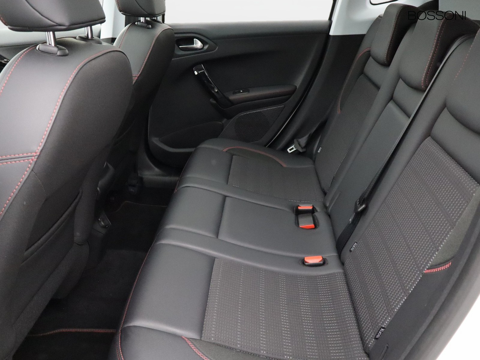 8 - Peugeot 2008 1.2 puretech turbo 110cv gt line eat6 s&s my19