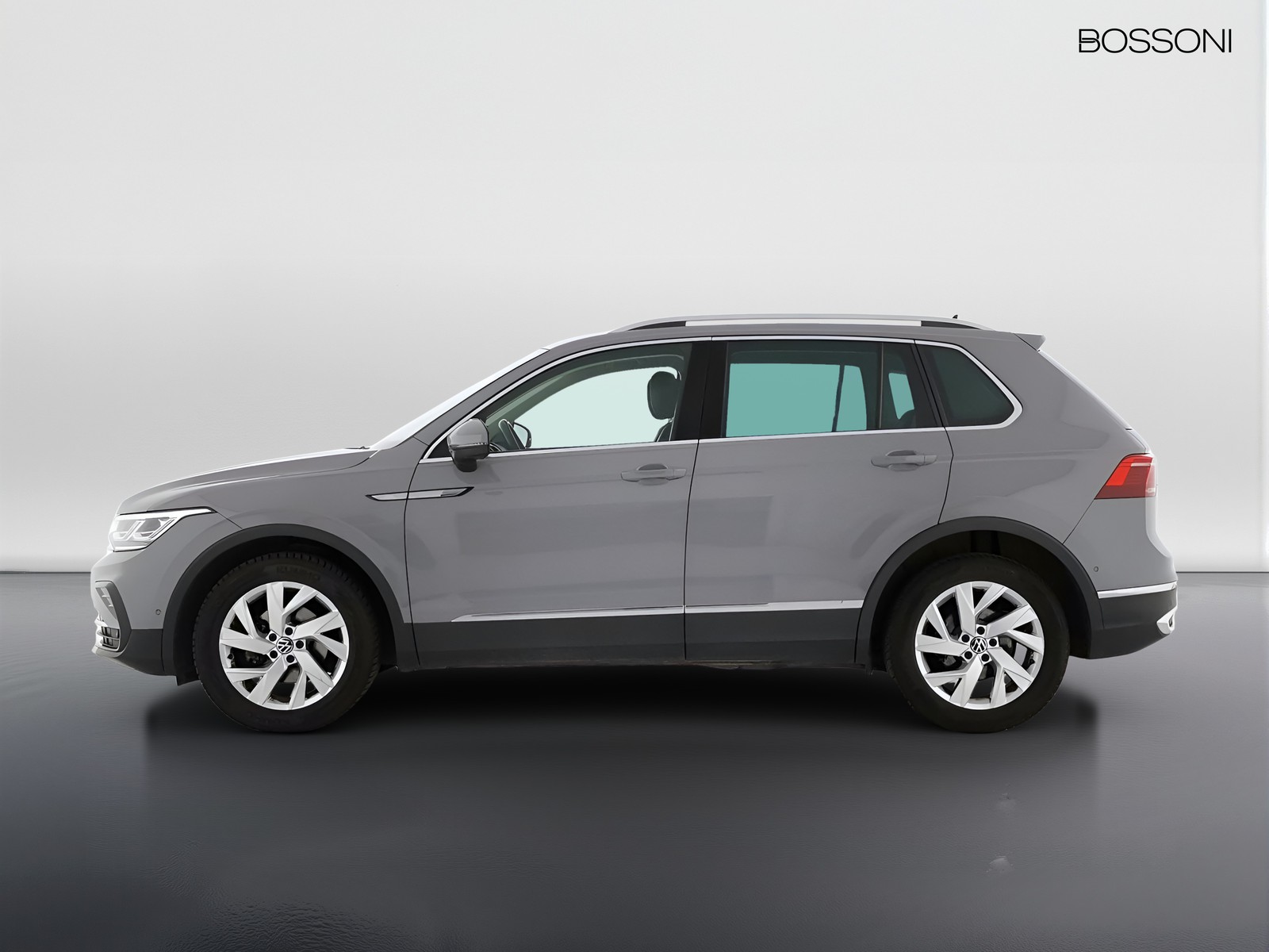 3 - Volkswagen Tiguan 1.5 tsi act 150cv elegance dsg