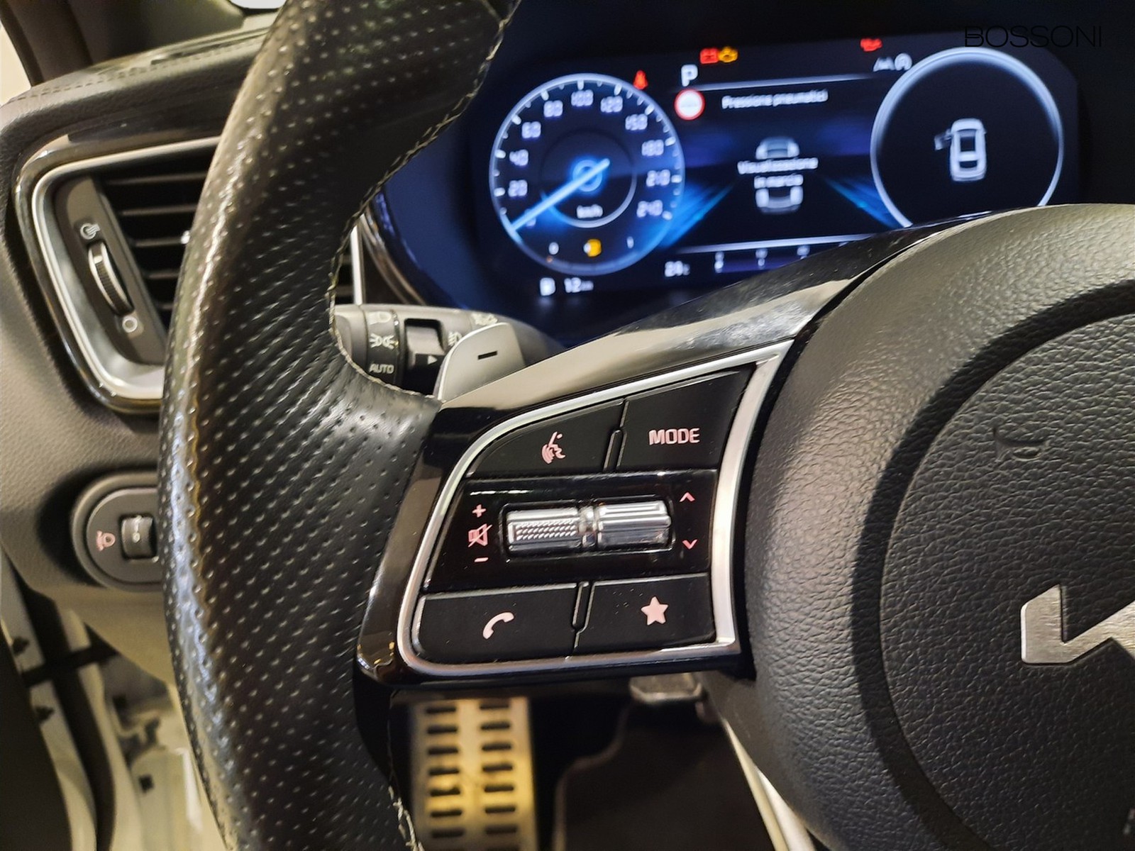 14 - Kia proceed pro1.5 t-gdi mhev 160cv gt line dct