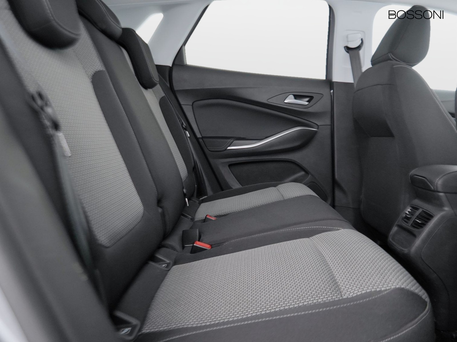 9 - Opel Grandland 1.5 ecotec gs line at8 s&s