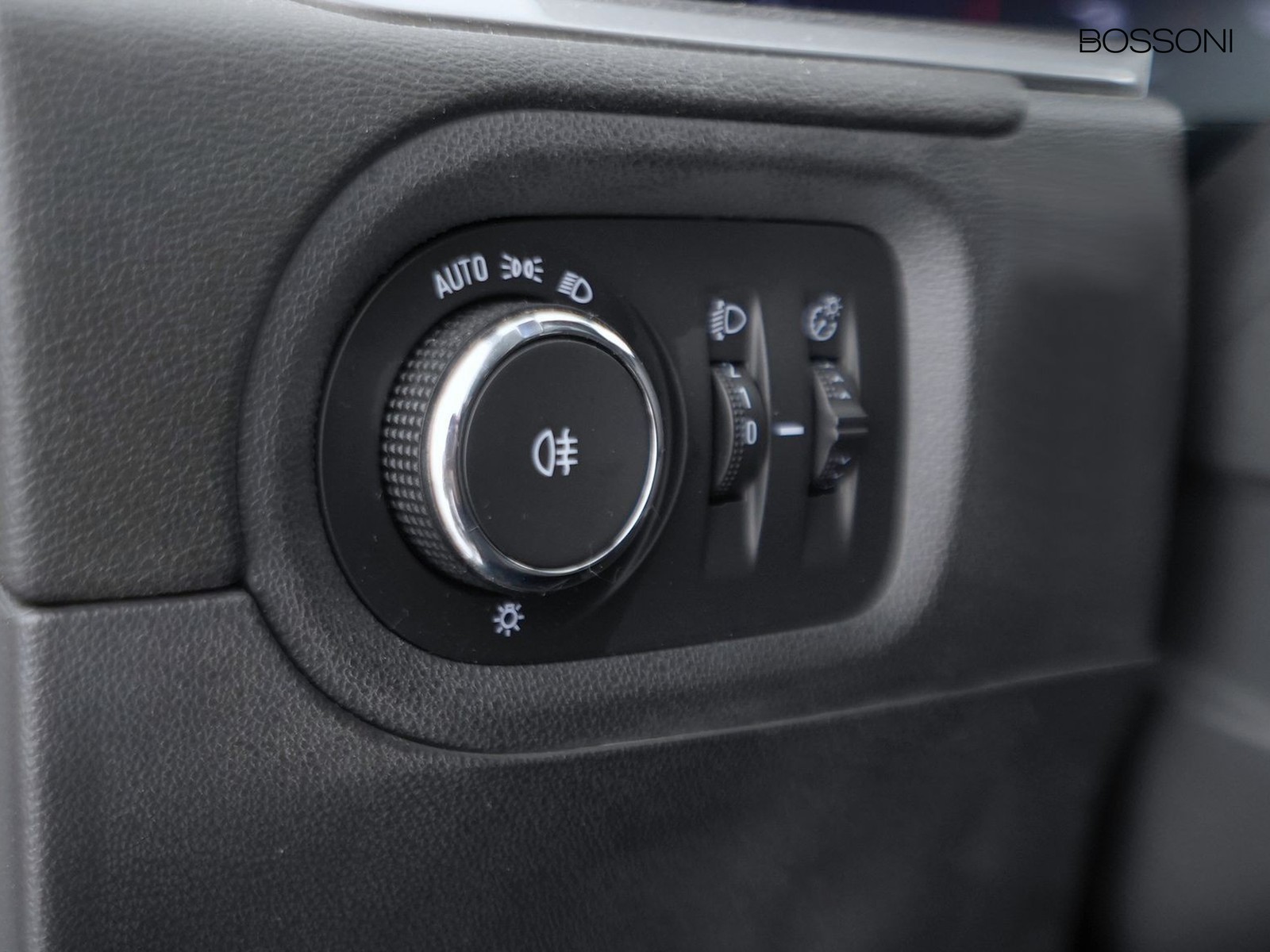 16 - Opel Grandland 1.5 ecotec gs line at8 s&s