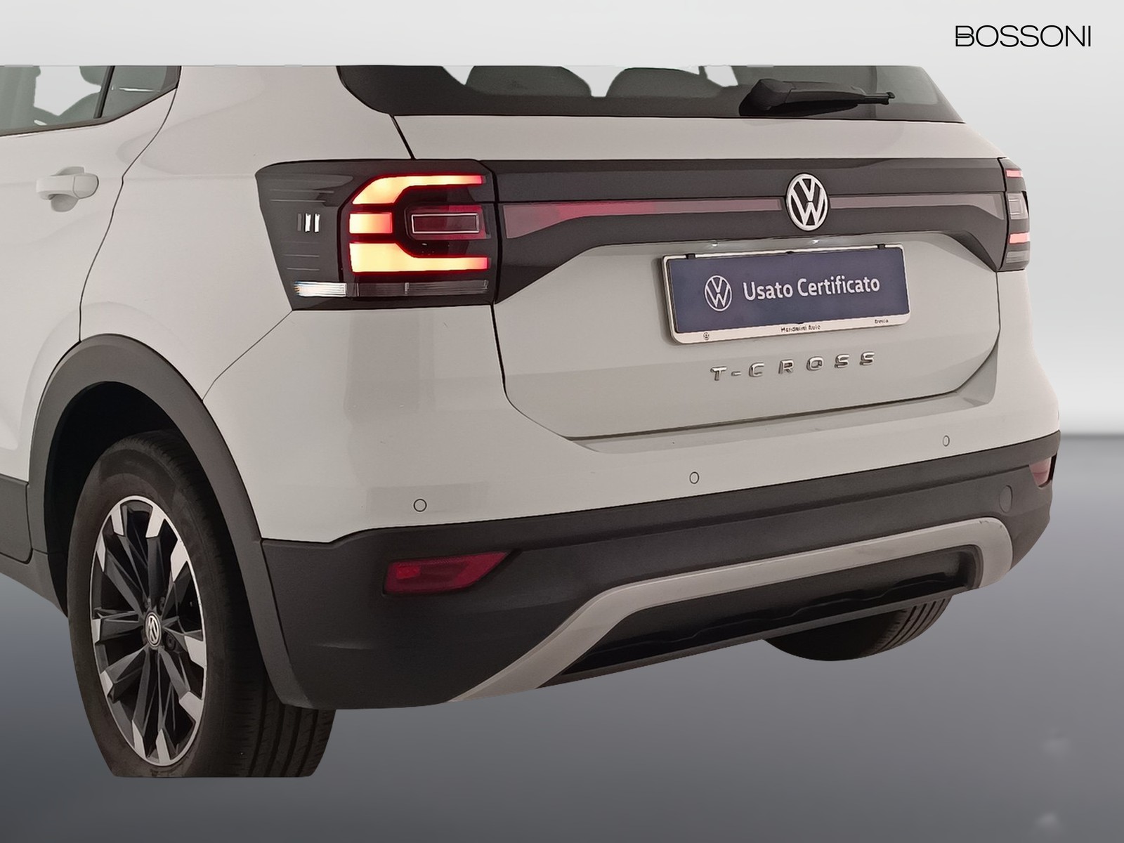 14 - Volkswagen T-Cross 1.0 tsi style dsg