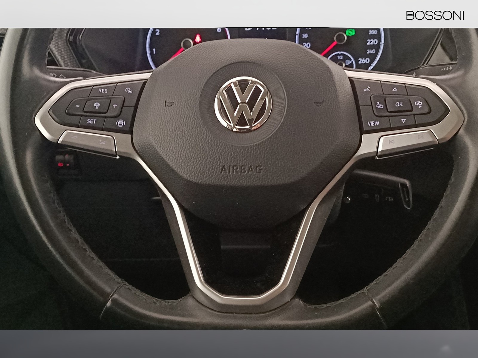 16 - Volkswagen T-Cross 1.0 tsi style dsg