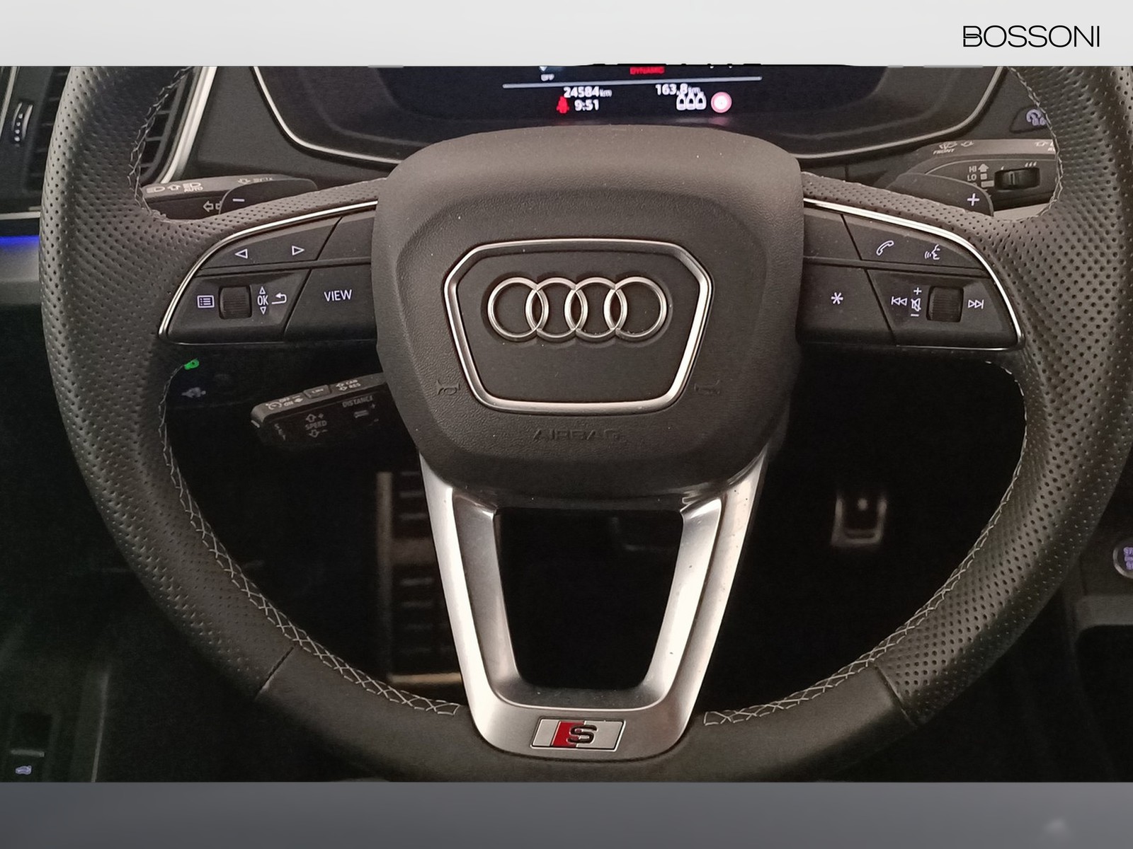 16 - Audi Q5 sportback 40 2.0 tdi mhev 12v s line plus quattro s tronic