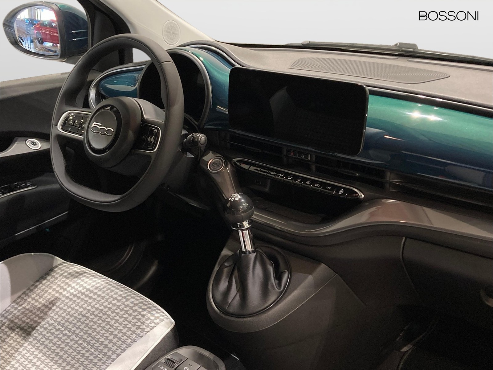 8 - Fiat 500 1.0 hybrid torino