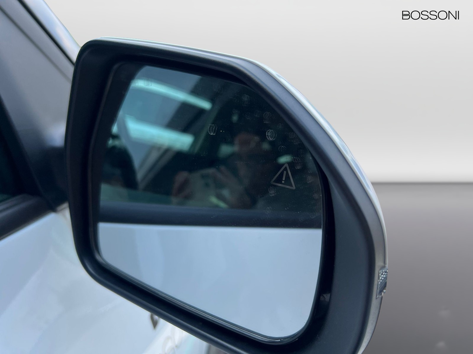 16 - Kia EV2 42,2 kwh earth obc 22kw