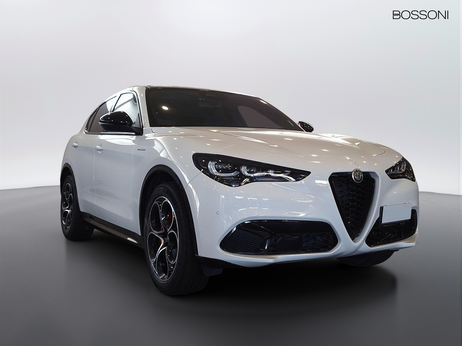 3 - Alfa Romeo Stelvio 2.2 turbo 210cv veloce q4 at8