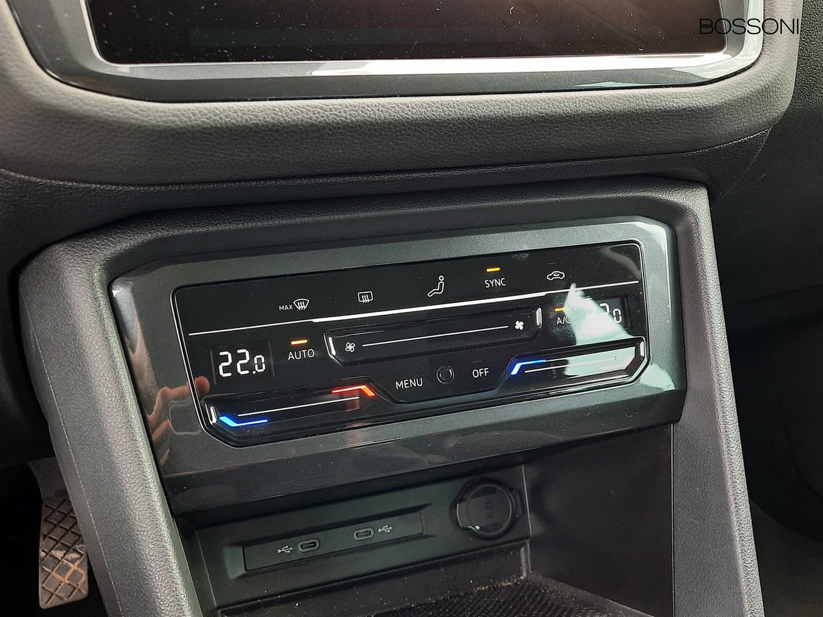 12 - Volkswagen Tiguan 2.0 tdi scr 150cv elegance dsg