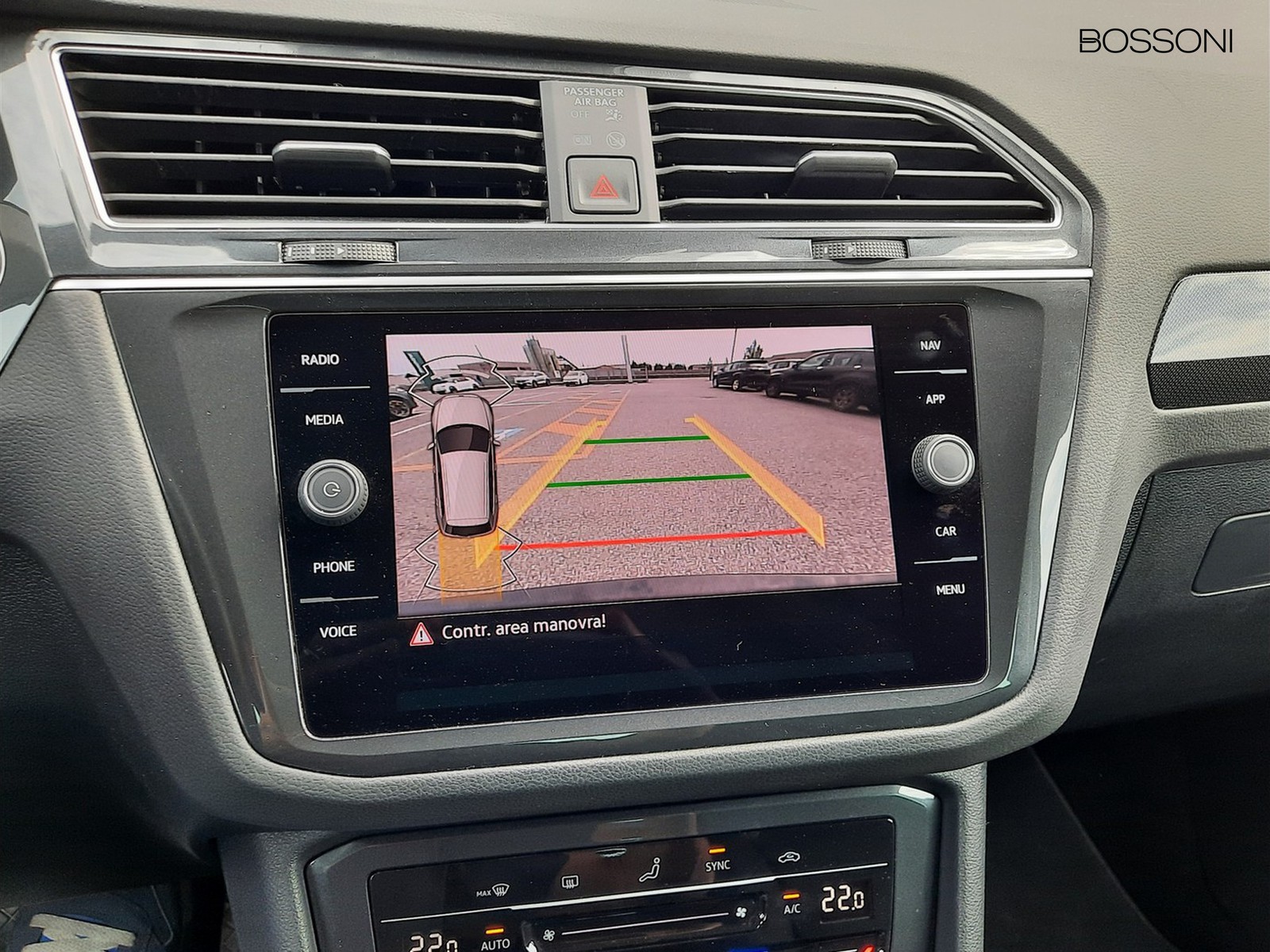 15 - Volkswagen Tiguan 2.0 tdi scr 150cv elegance dsg