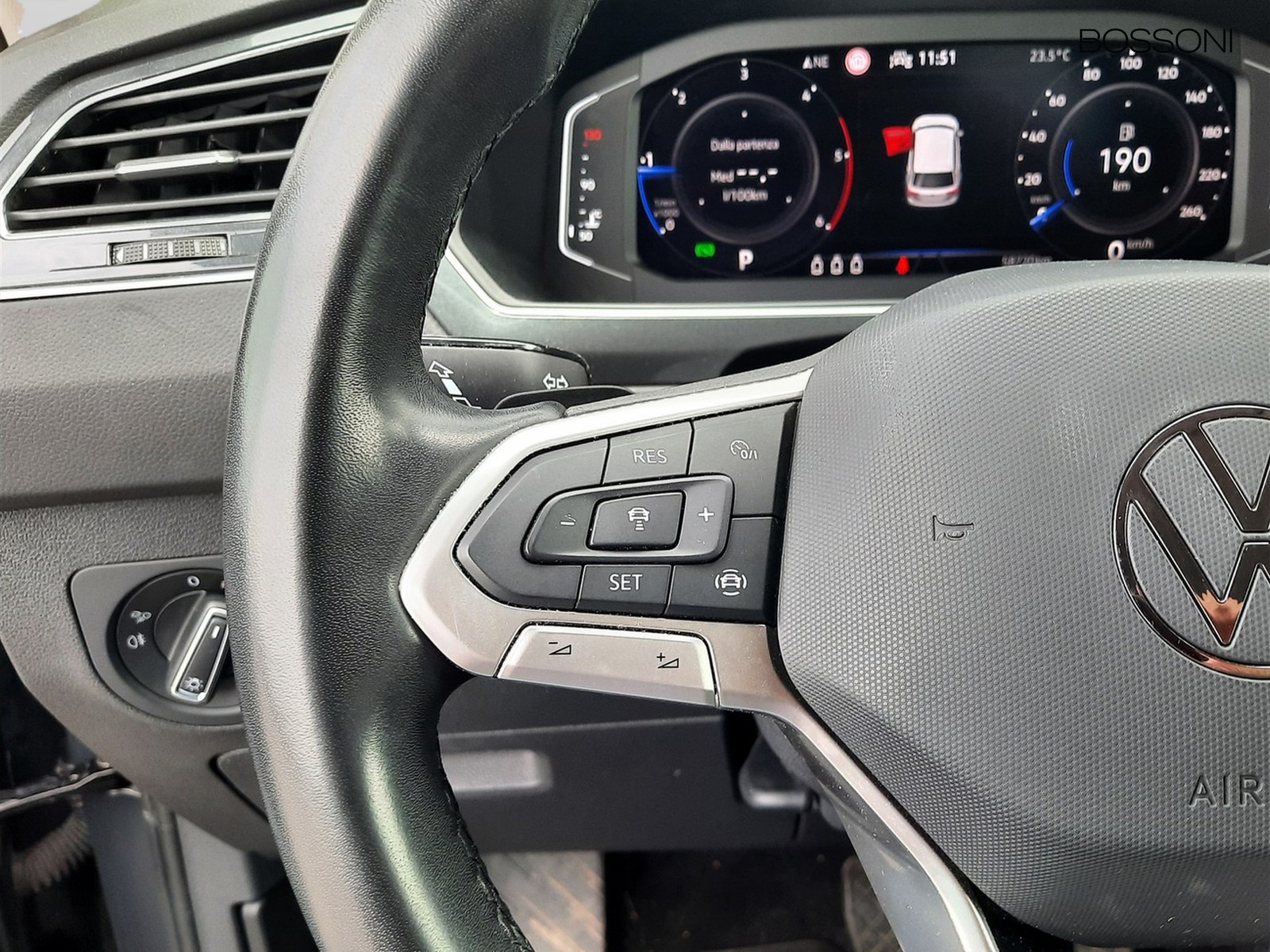 17 - Volkswagen Tiguan 2.0 tdi scr 150cv elegance dsg