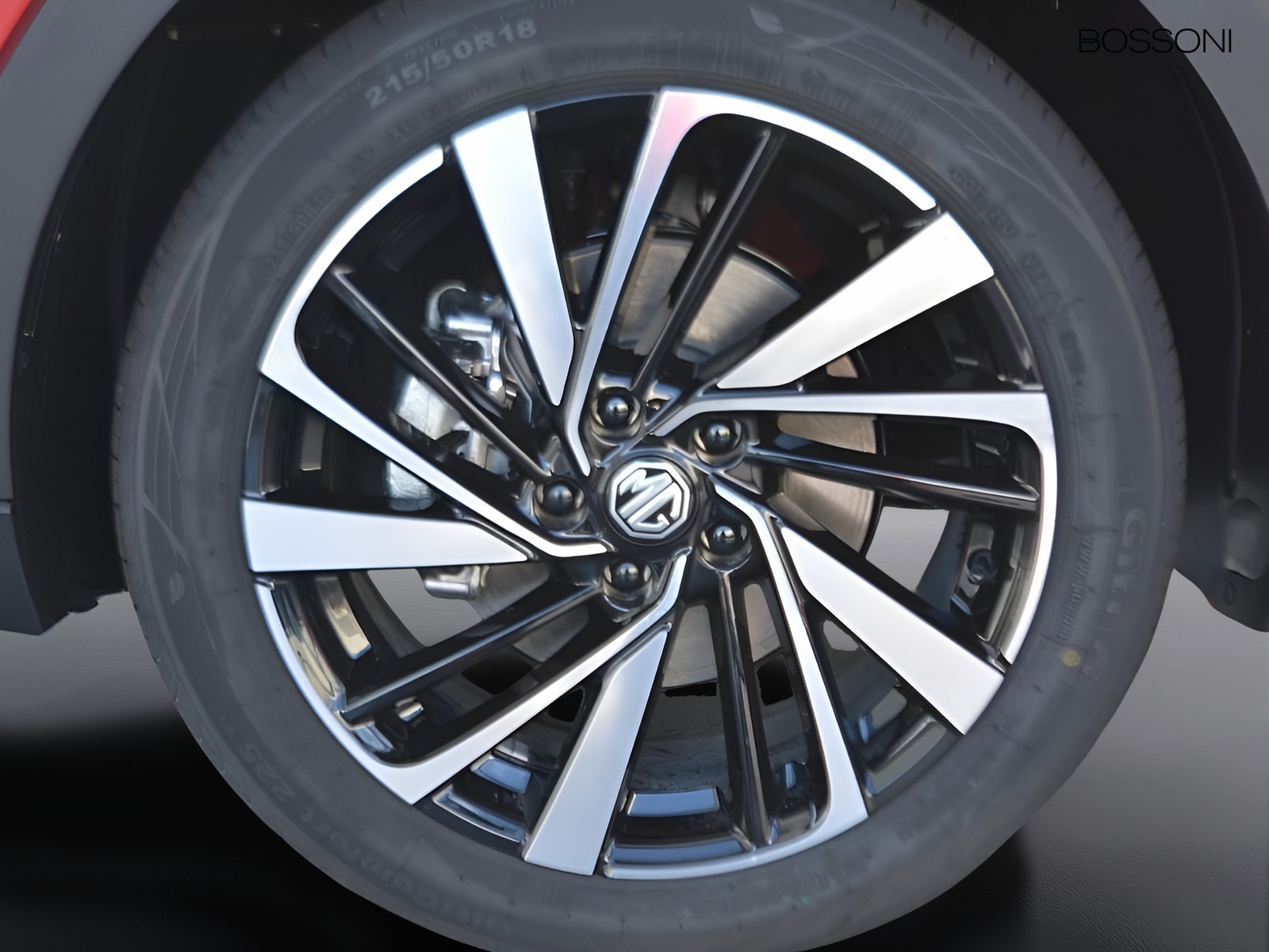 17 - Mg ZS 1.5 hybrid+ luxury auto