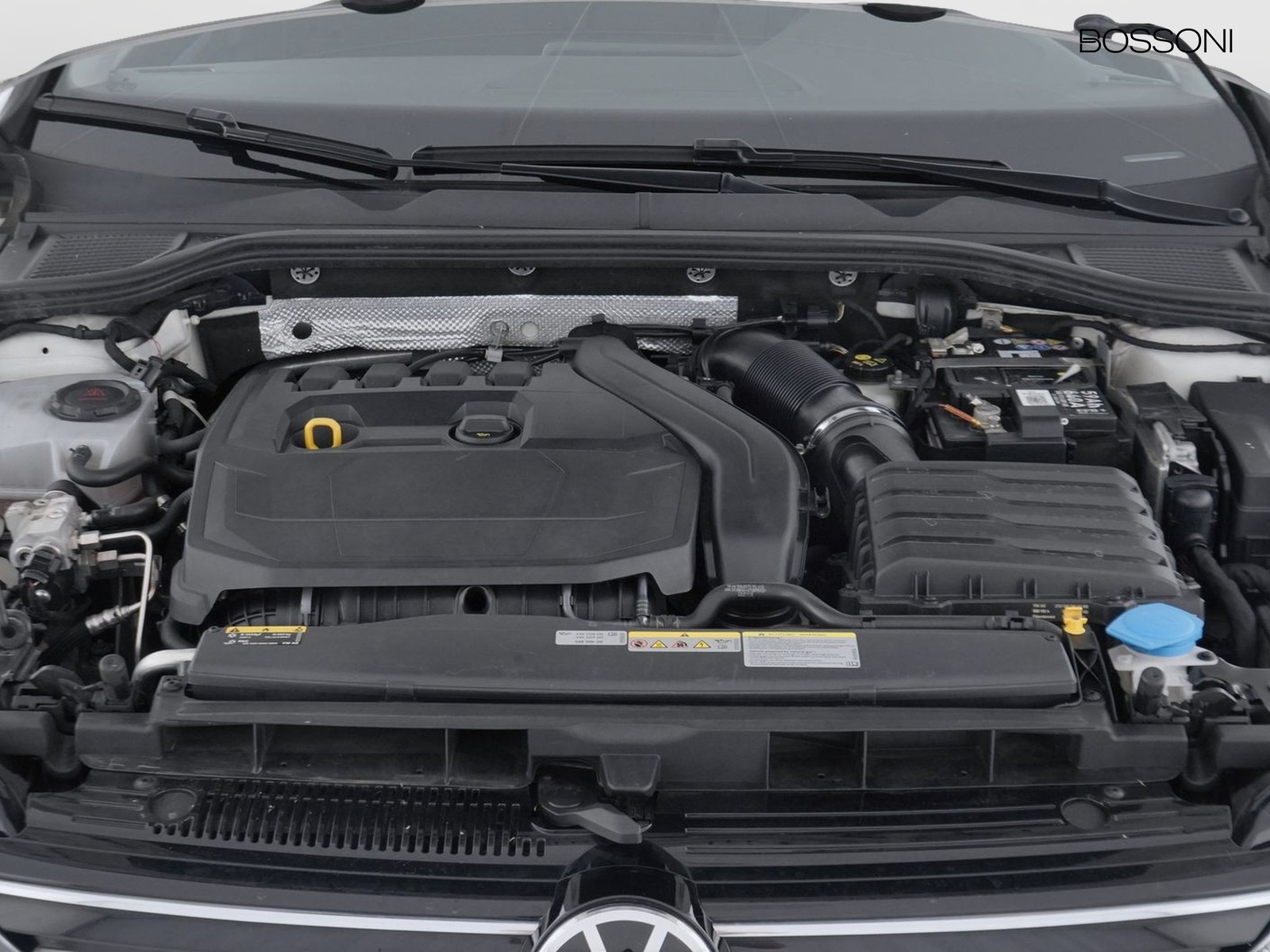11 - Volkswagen Golf 1.5 tgi 130cv life