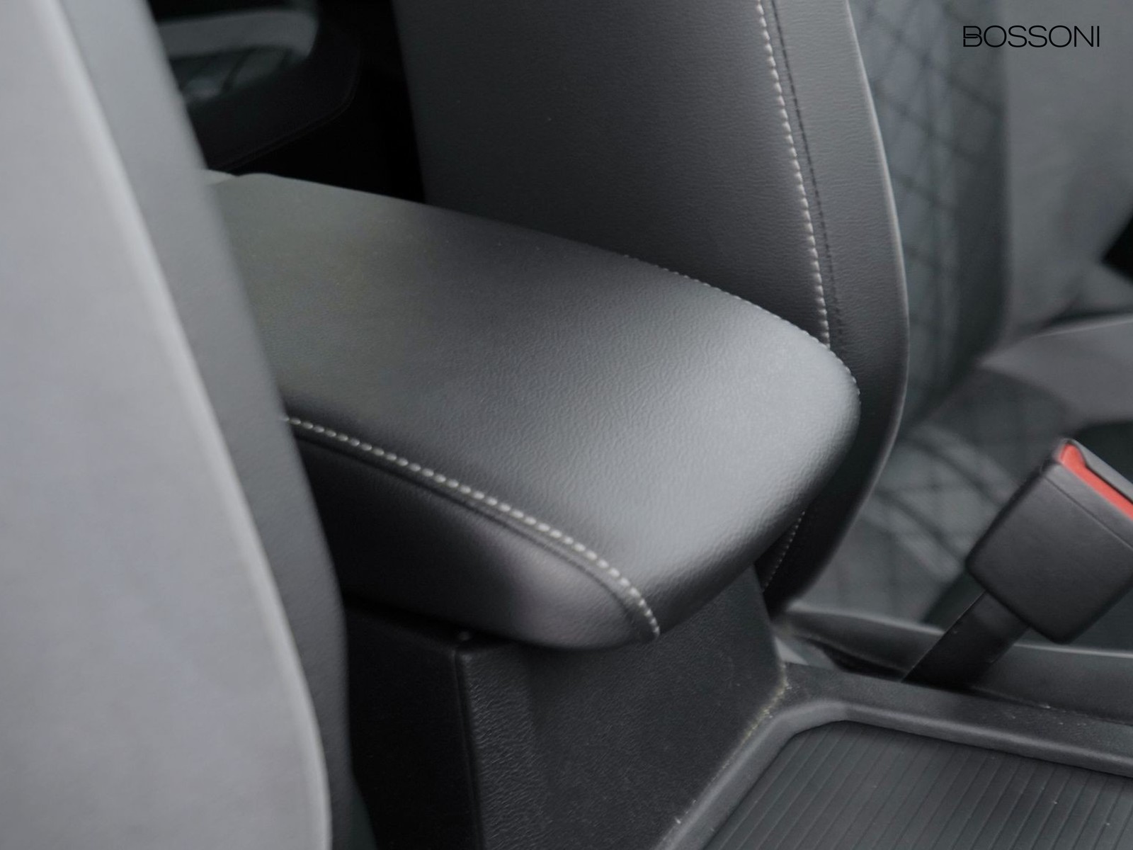 18 - Volkswagen Tiguan allspace 2.0 tdi scr 150cv elegance dsg