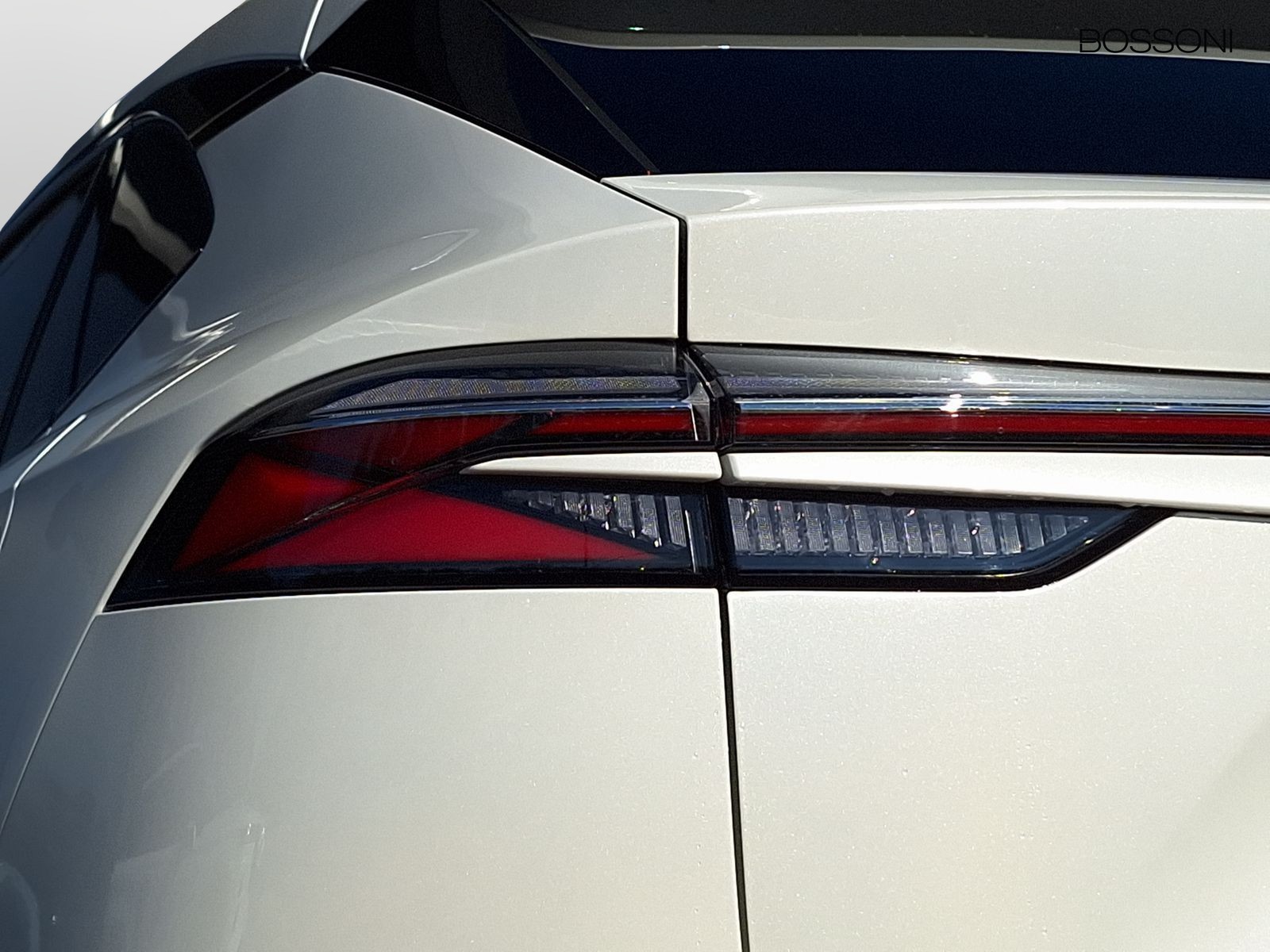 15 - Mg HS 1.5 phev luxury auto