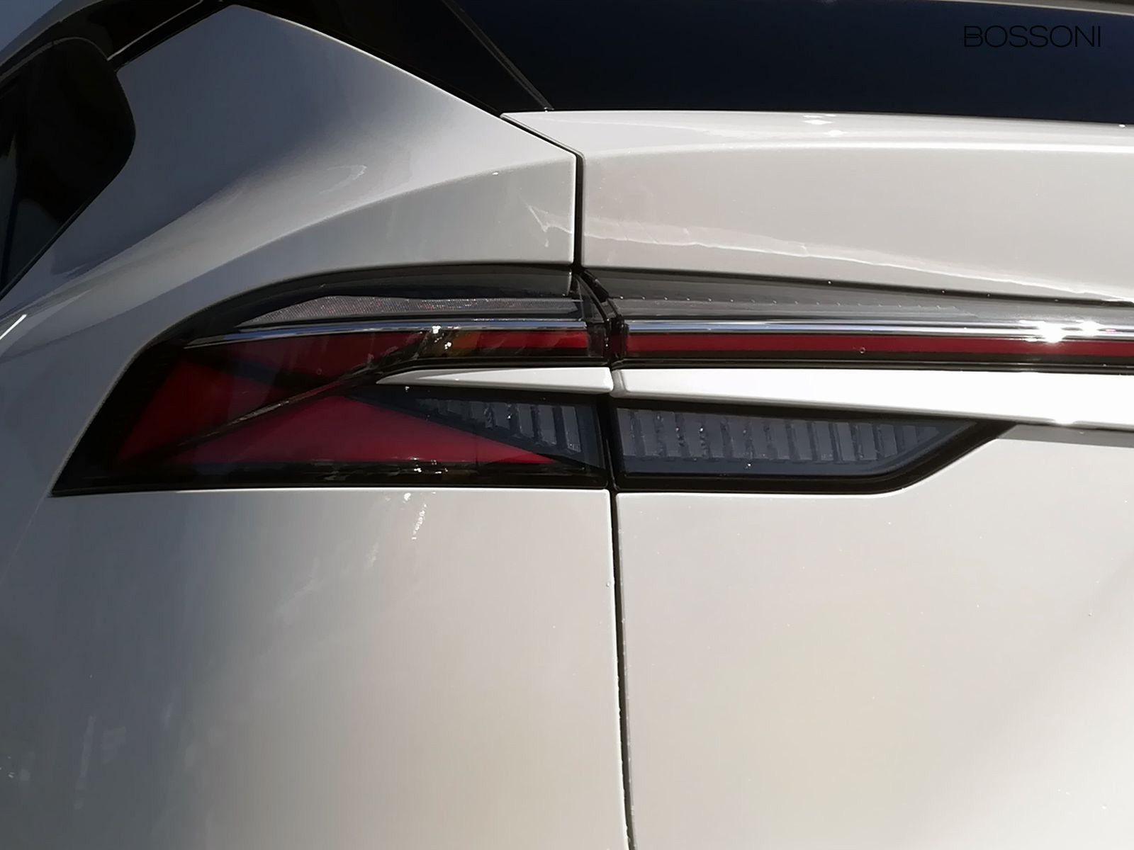 15 - Mg HS 1.5 phev luxury auto