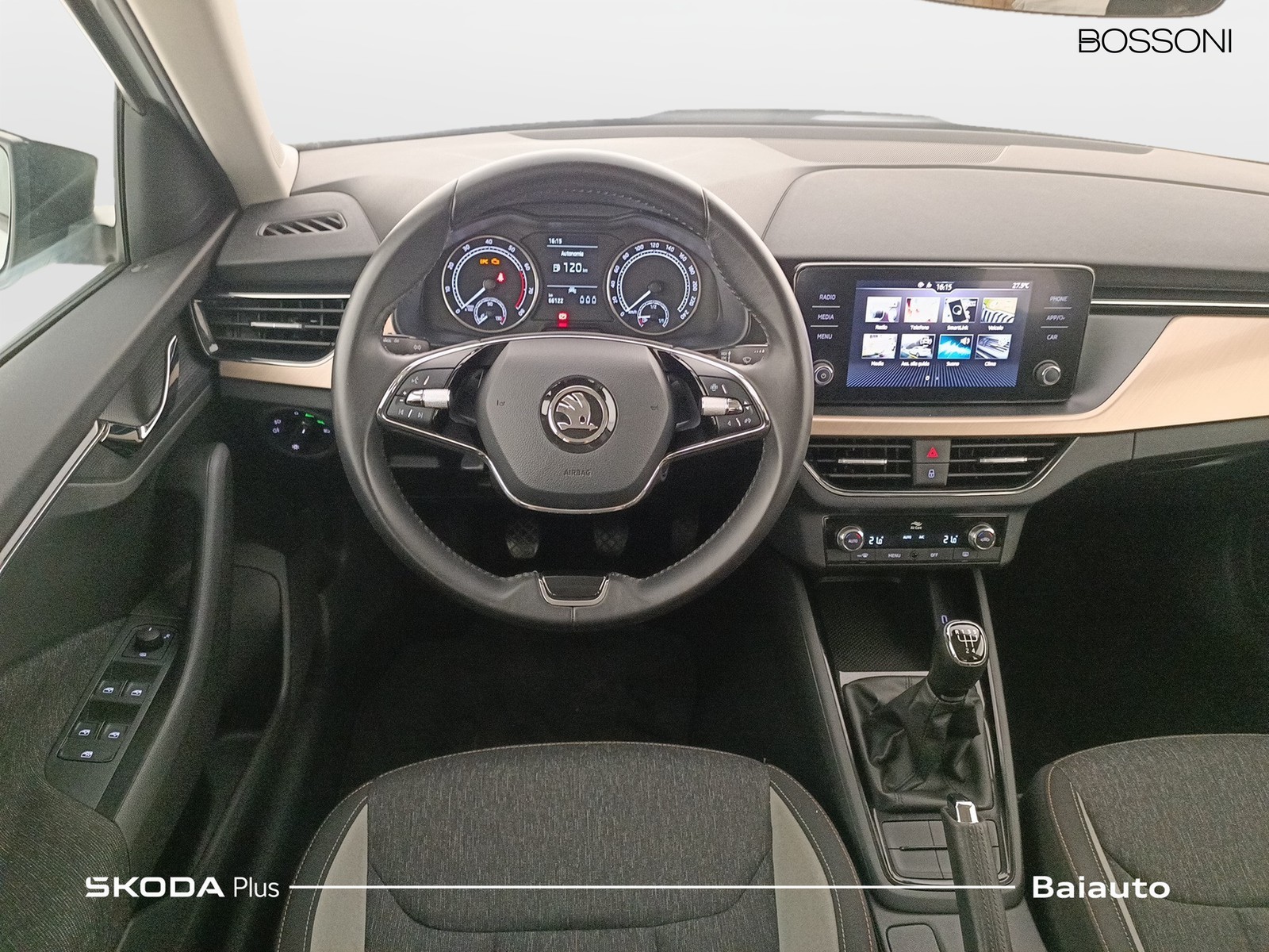 8 - Skoda Kamiq 1.0 tsi 95cv black dots