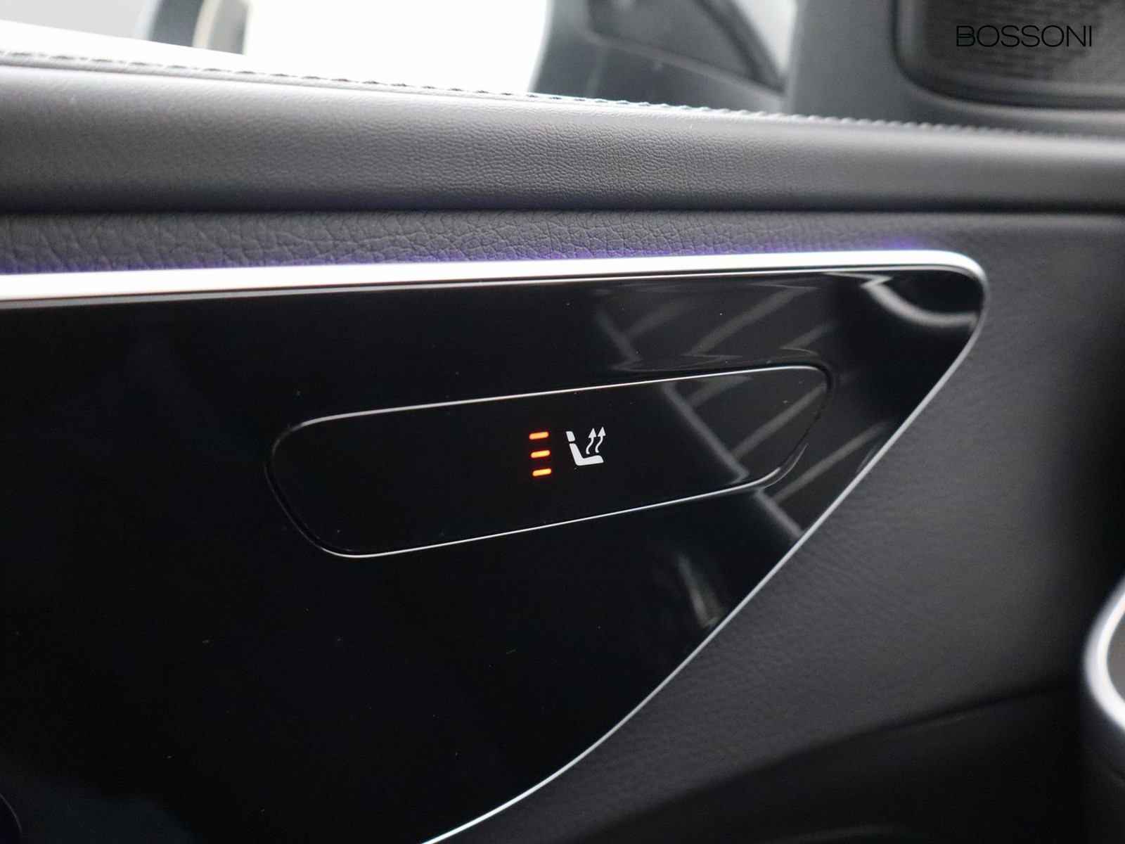 14 - Mercedes Classe C station wagon 300 de plug-in hybrid amg line advanced 9g-tronic