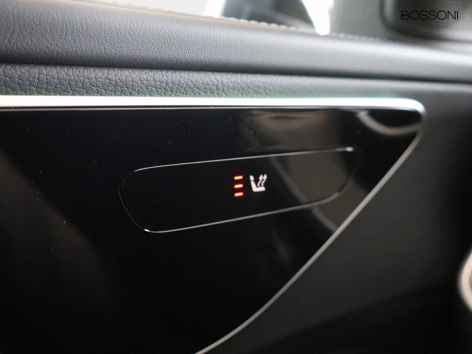 14 - Mercedes Classe C station wagon 220 d mild hybrid 197cv amg line advanced 4matic 9g-tronic
