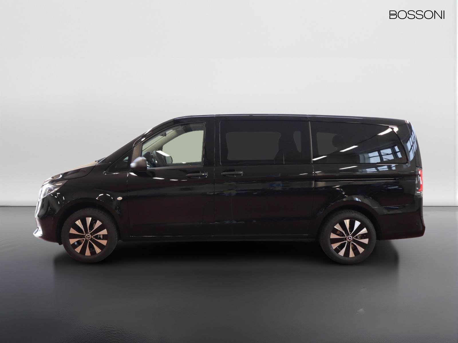 3 - Mercedes Vans Vito tourer 116 cdi long select 4x4 9g-tronic