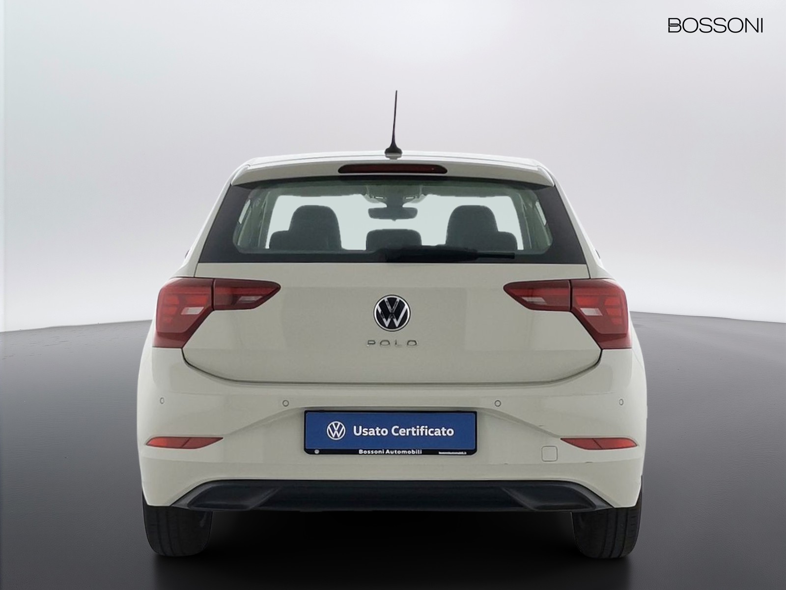 5 - Volkswagen Polo 1.0 80cv life