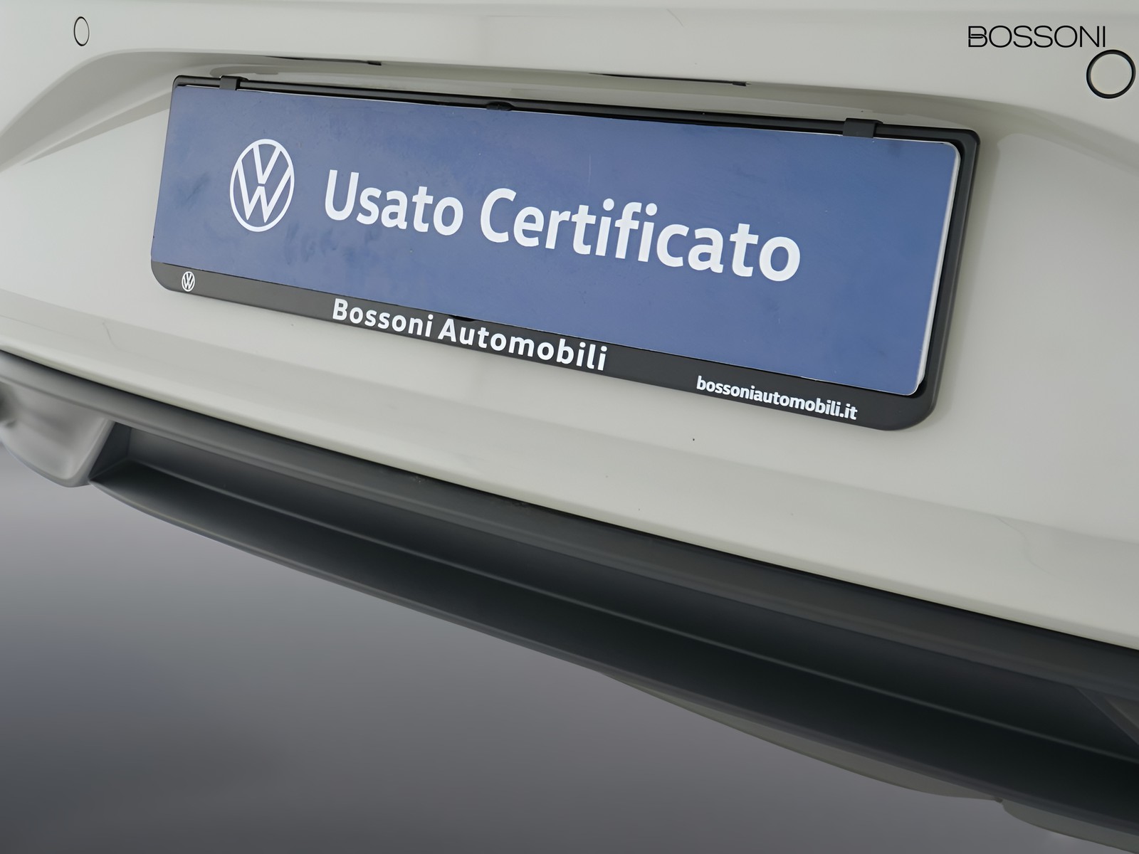 32 - Volkswagen Polo 1.0 80cv life