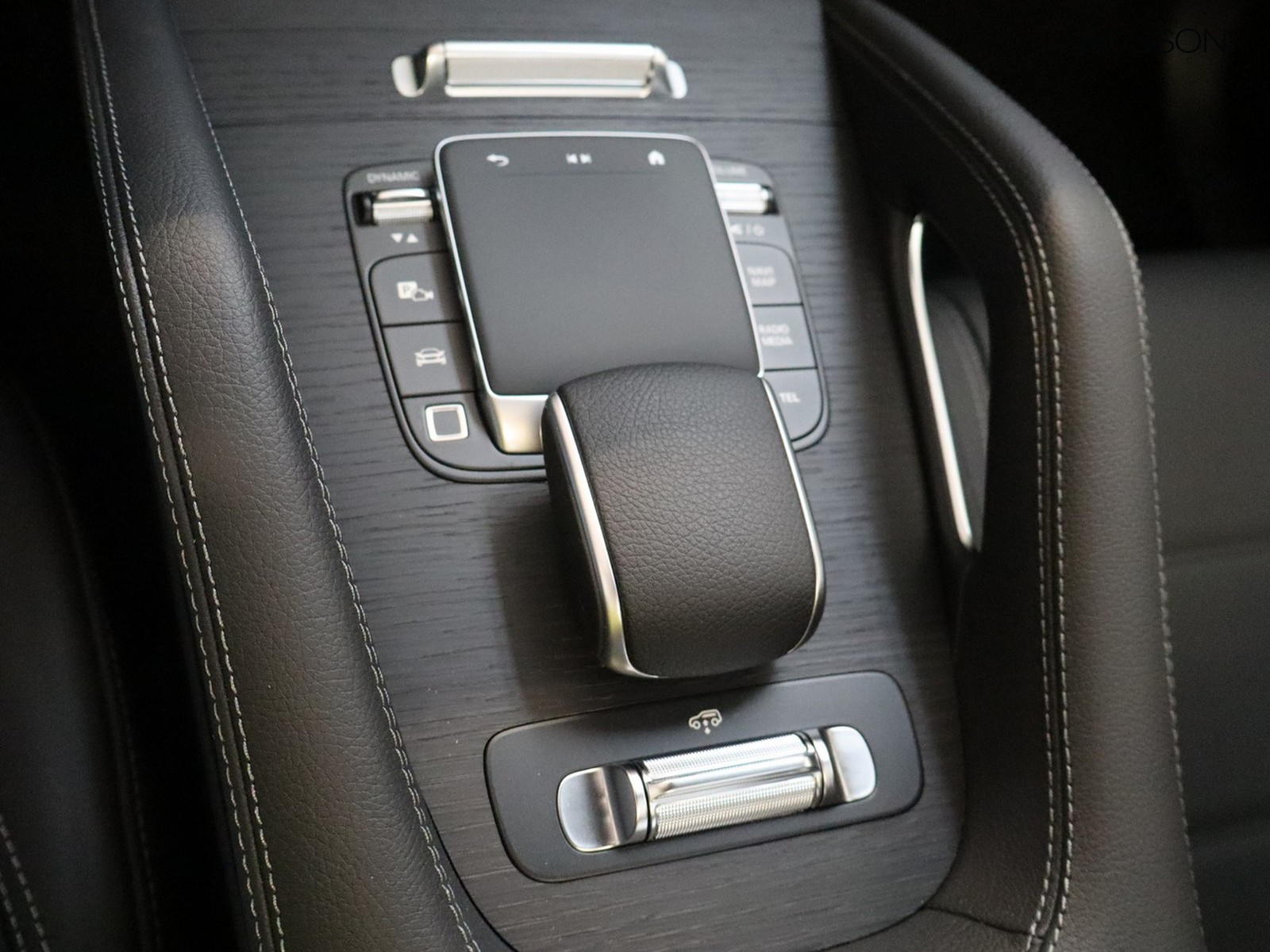 15 - Mercedes Classe GLE gle 450 d mild hybrid amg line premium 4matic 9g-tronic plus