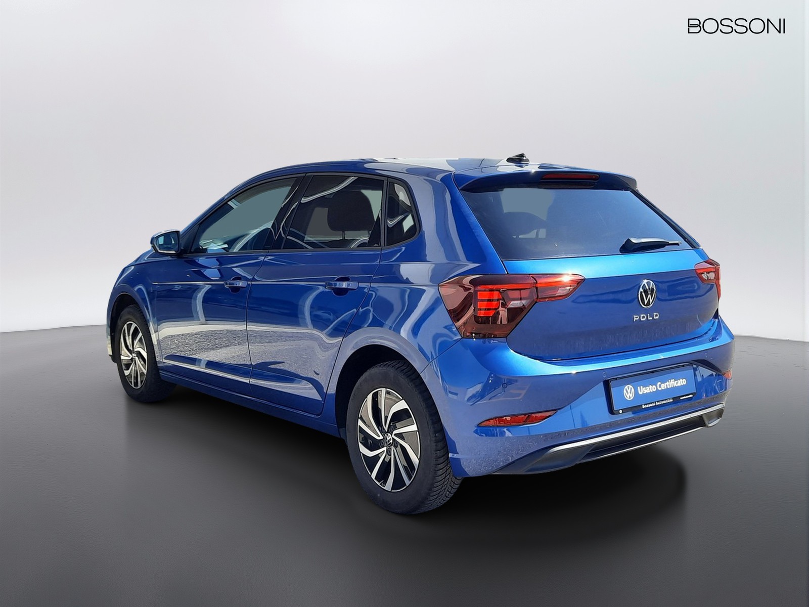 4 - Volkswagen Polo 1.0 tsi 95cv life