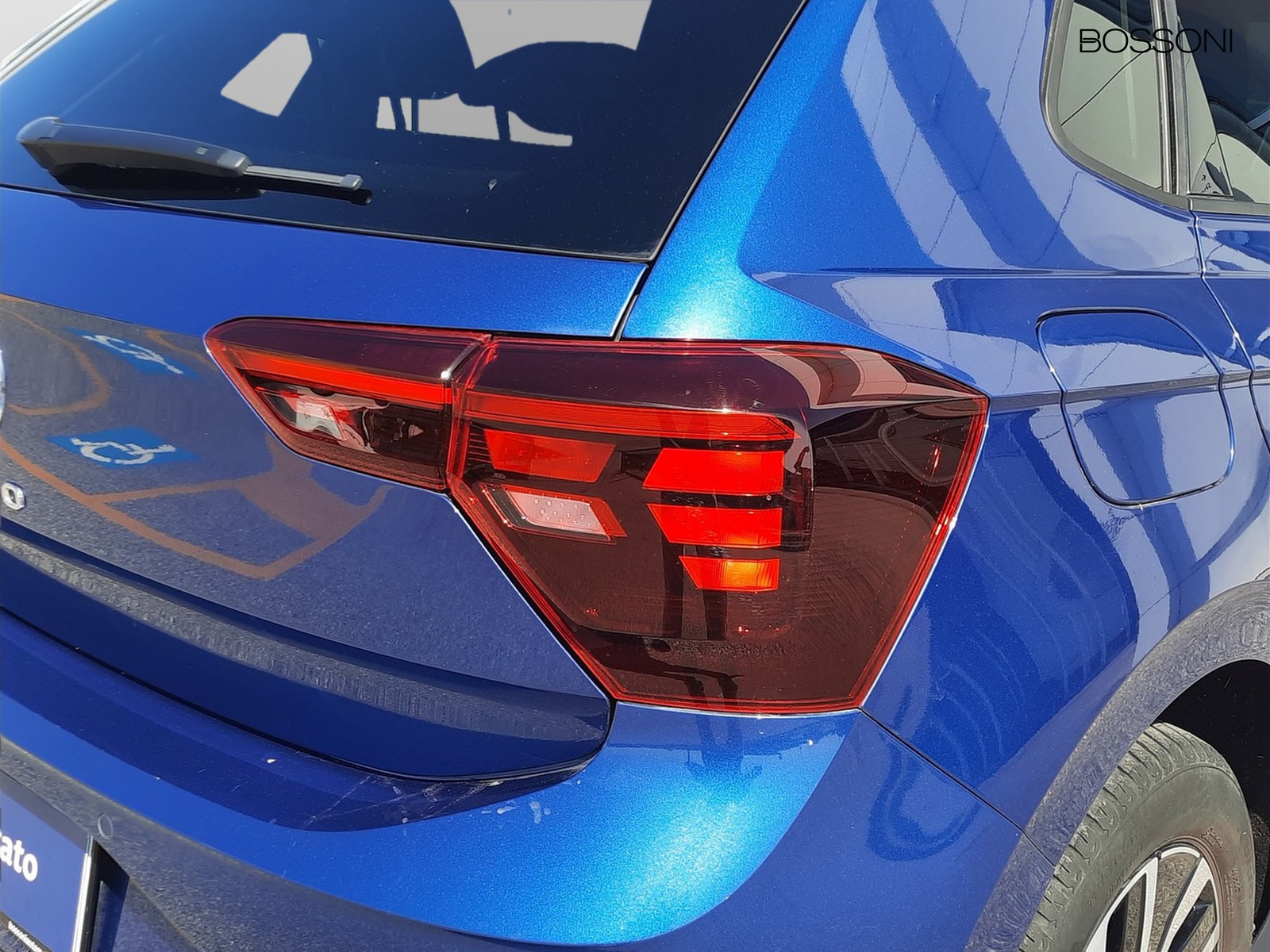 23 - Volkswagen Polo 1.0 tsi 95cv life