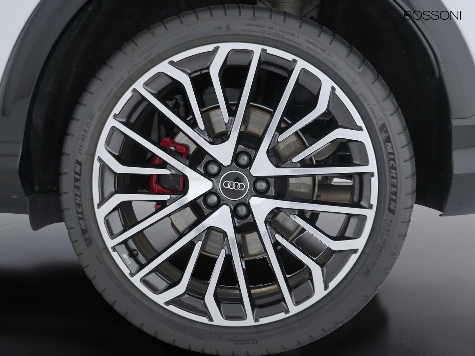 12 - Audi Q5 sportback 2.0 tdi mhev+ 204cv launch edition one quattro s tronic