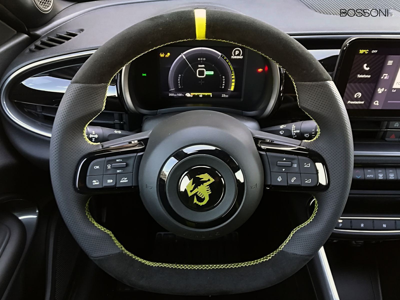 9 - Abarth 600e 54kwh turismo
