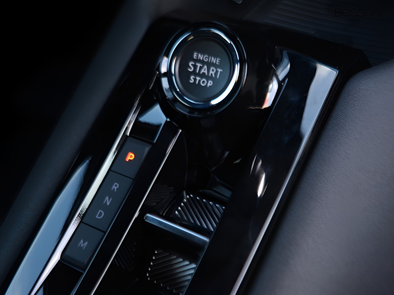 18 - Alfa Romeo Junior 1.2 hybrid 145cv ibrida q4 edct6