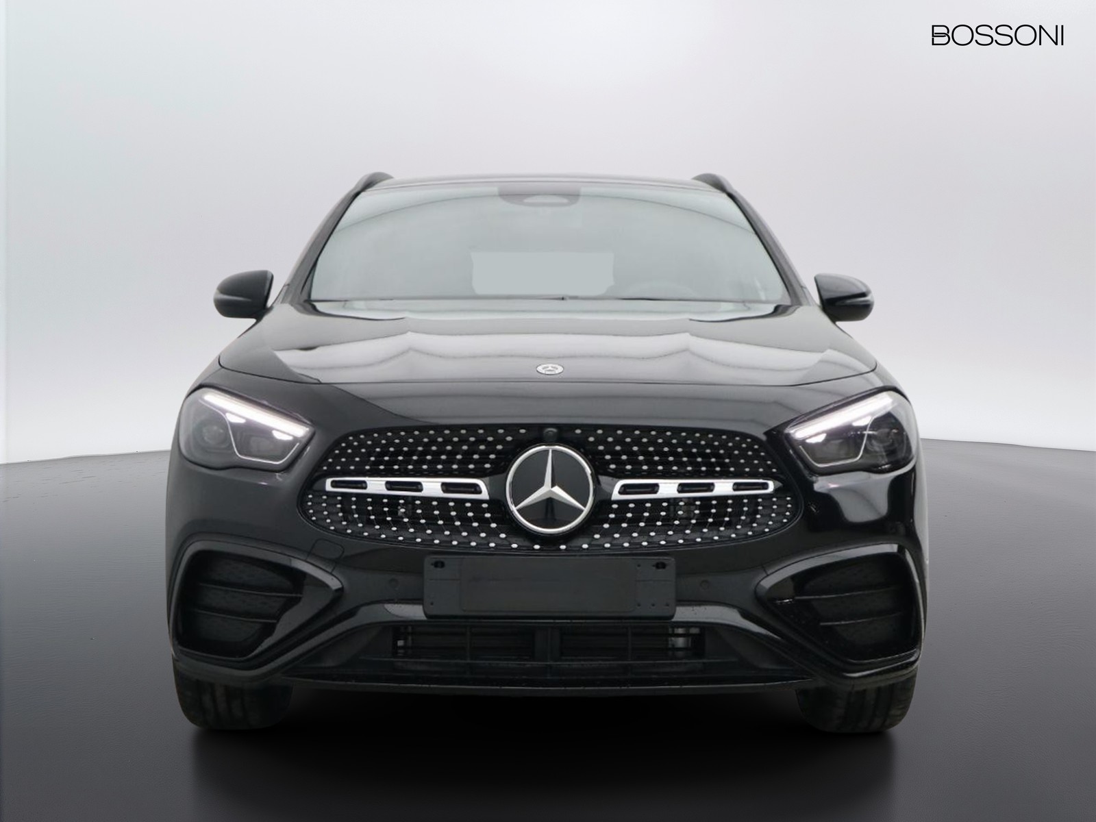 2 - Mercedes GLA 200 d amg line premium 4matic 8g-dct