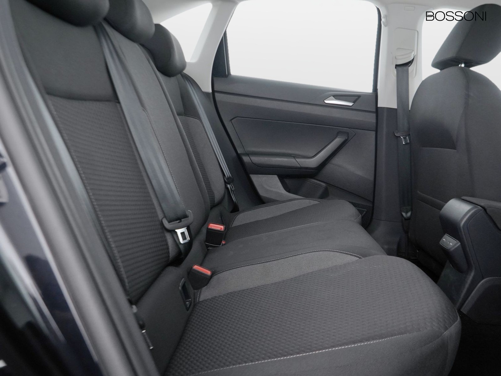 9 - Volkswagen Taigo 1.0 tsi 115cv life