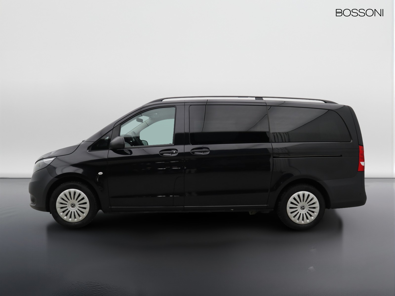 3 - Mercedes Vans Vito 114 cdi long tourer pro auto my20
