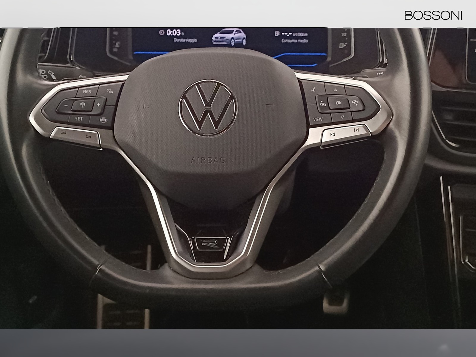 15 - Volkswagen T-Roc 2.0 tdi scr 150cv r line dsg