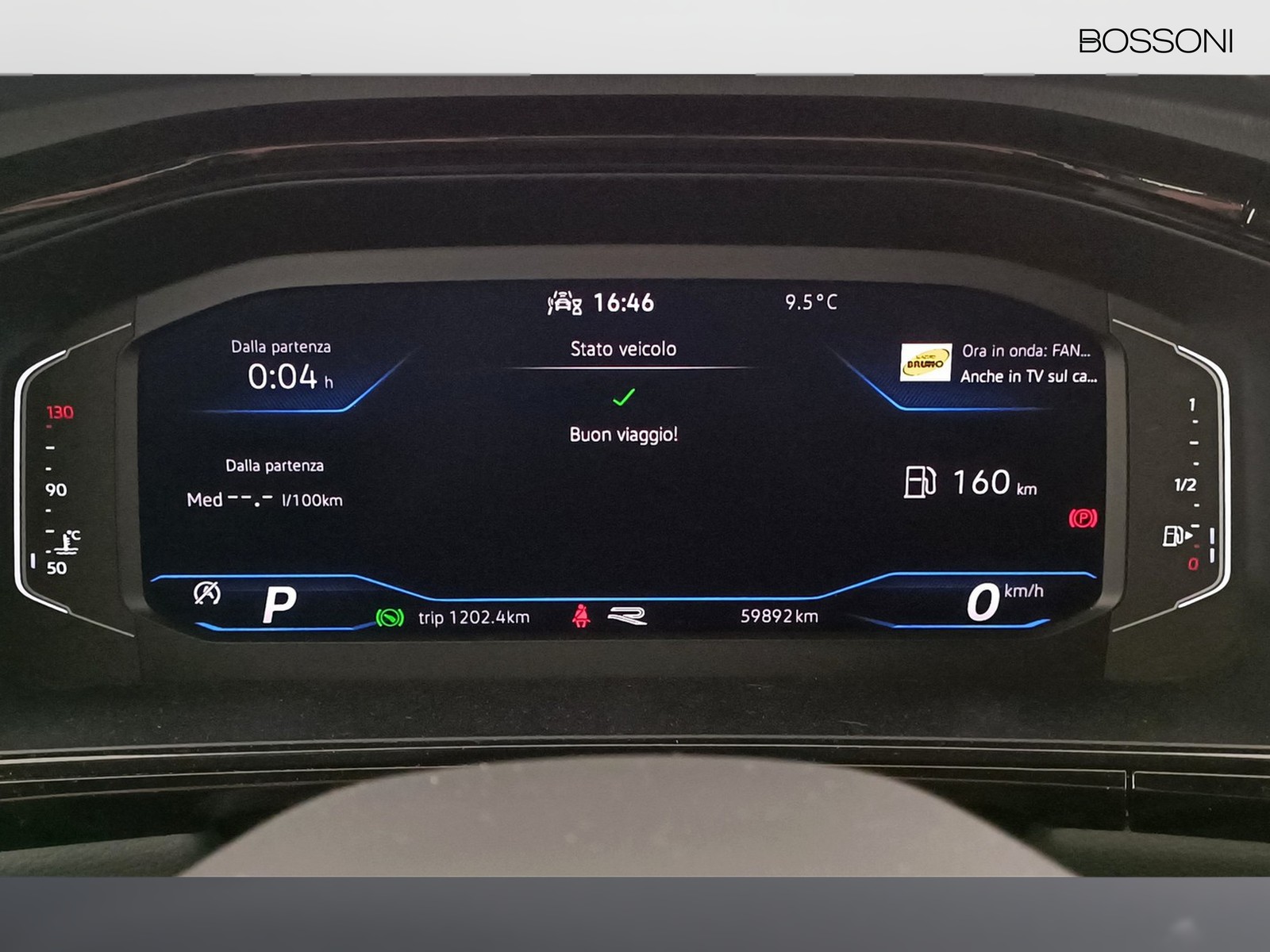 18 - Volkswagen T-Roc 2.0 tdi scr 150cv r line dsg