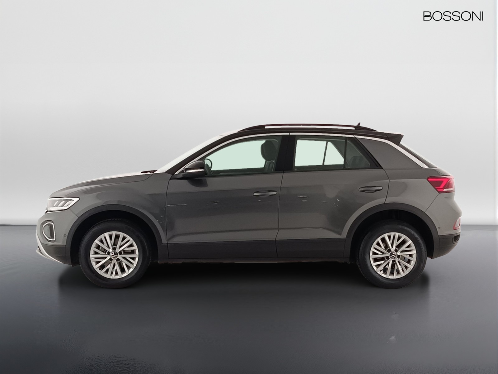 15 - Volkswagen T-Roc 1.5 tsi act life dsg