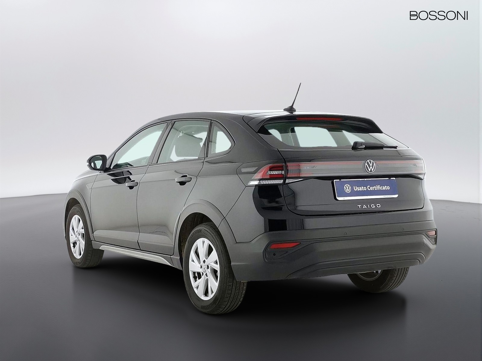 4 - Volkswagen Taigo 1.0 tsi 115cv life