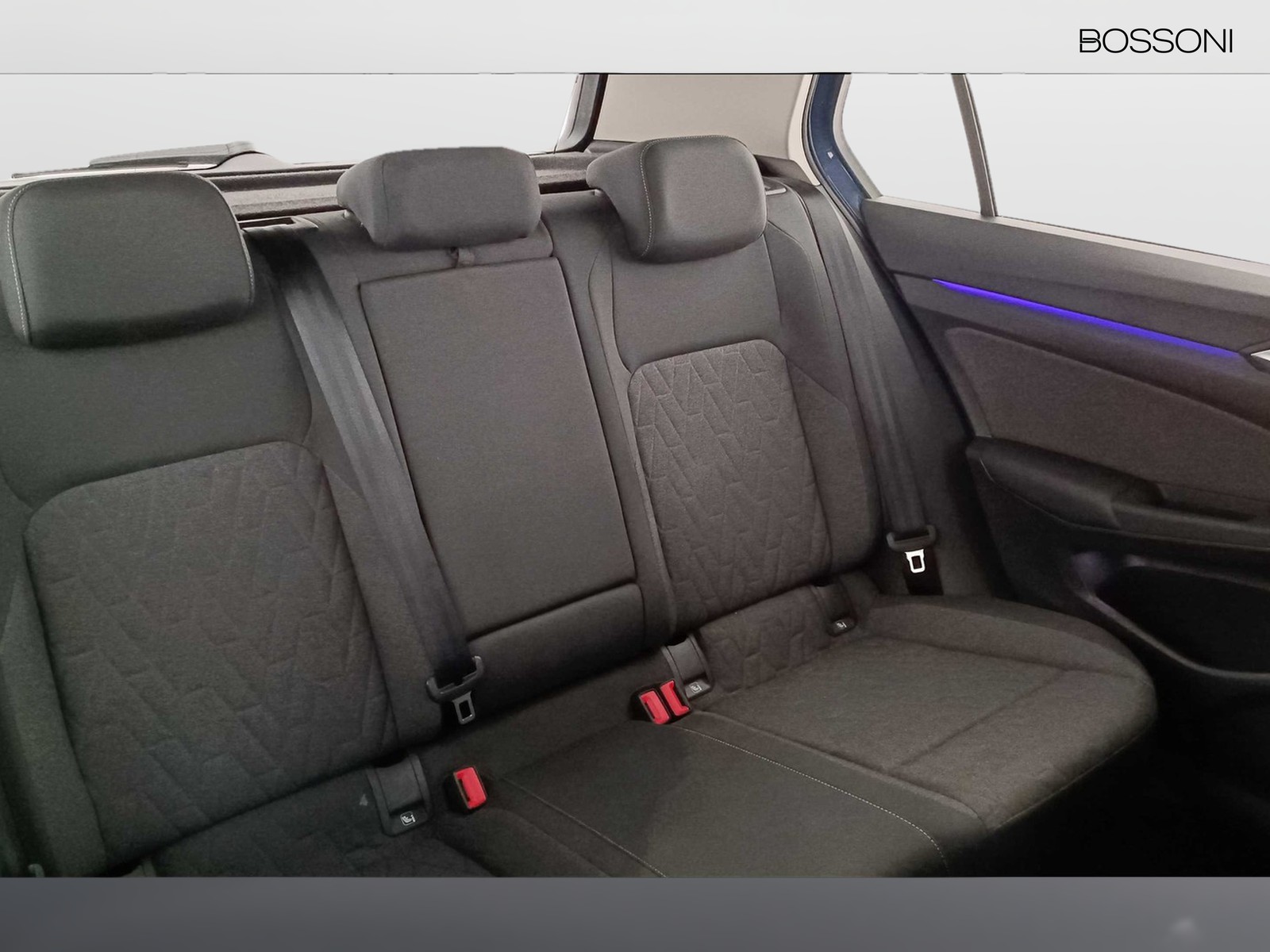 35 - Volkswagen Golf 2.0 tdi scr 115cv life