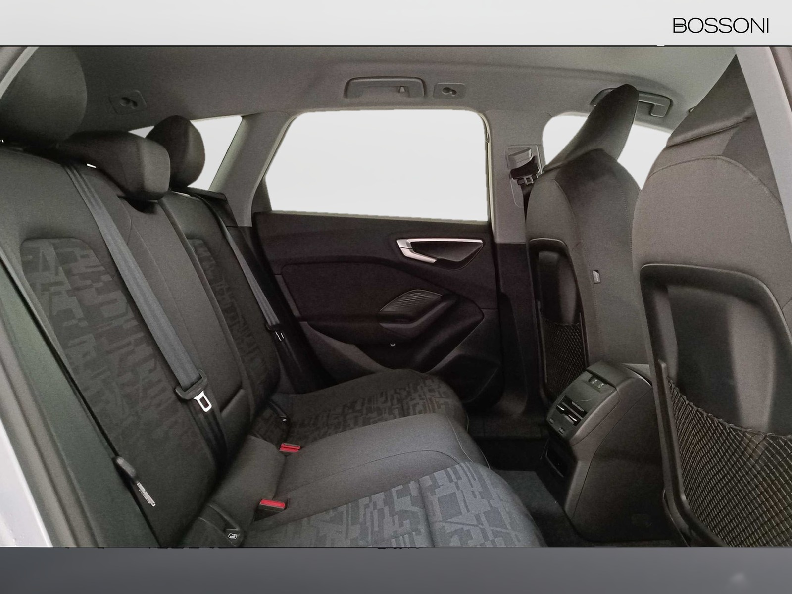30 - Audi A5 avant 2.0 tdi mhev+ 204cv business advanced
