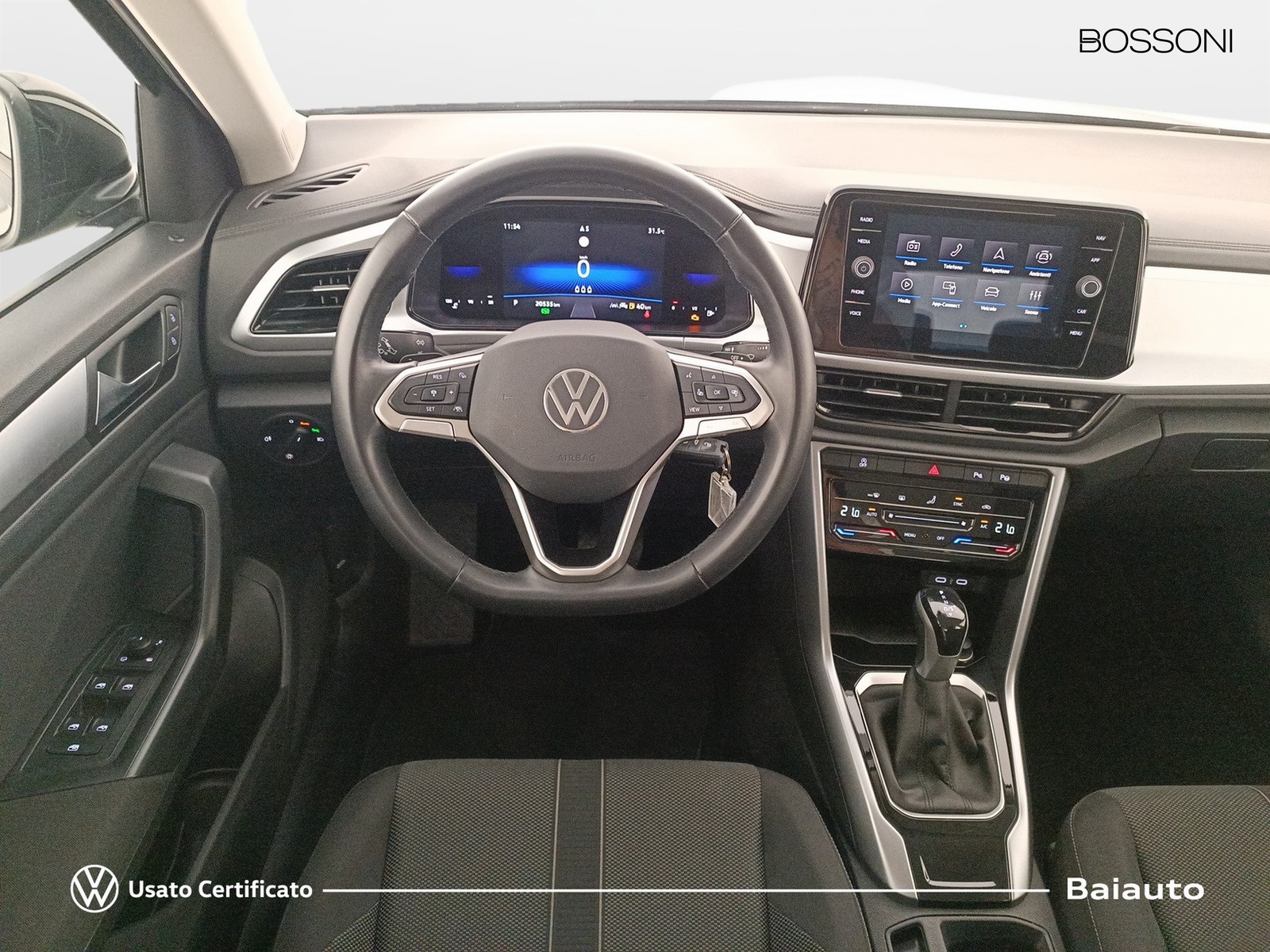 8 - Volkswagen T-Roc 2.0 tdi scr 150cv life dsg