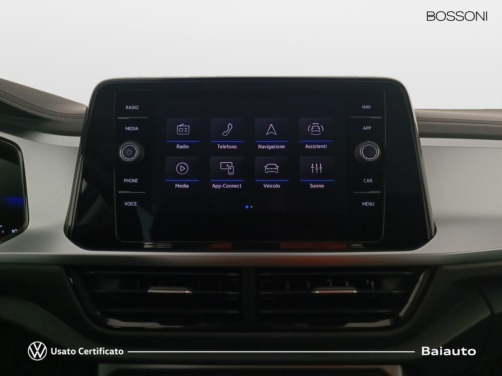 10 - Volkswagen T-Roc 2.0 tdi scr 150cv life dsg