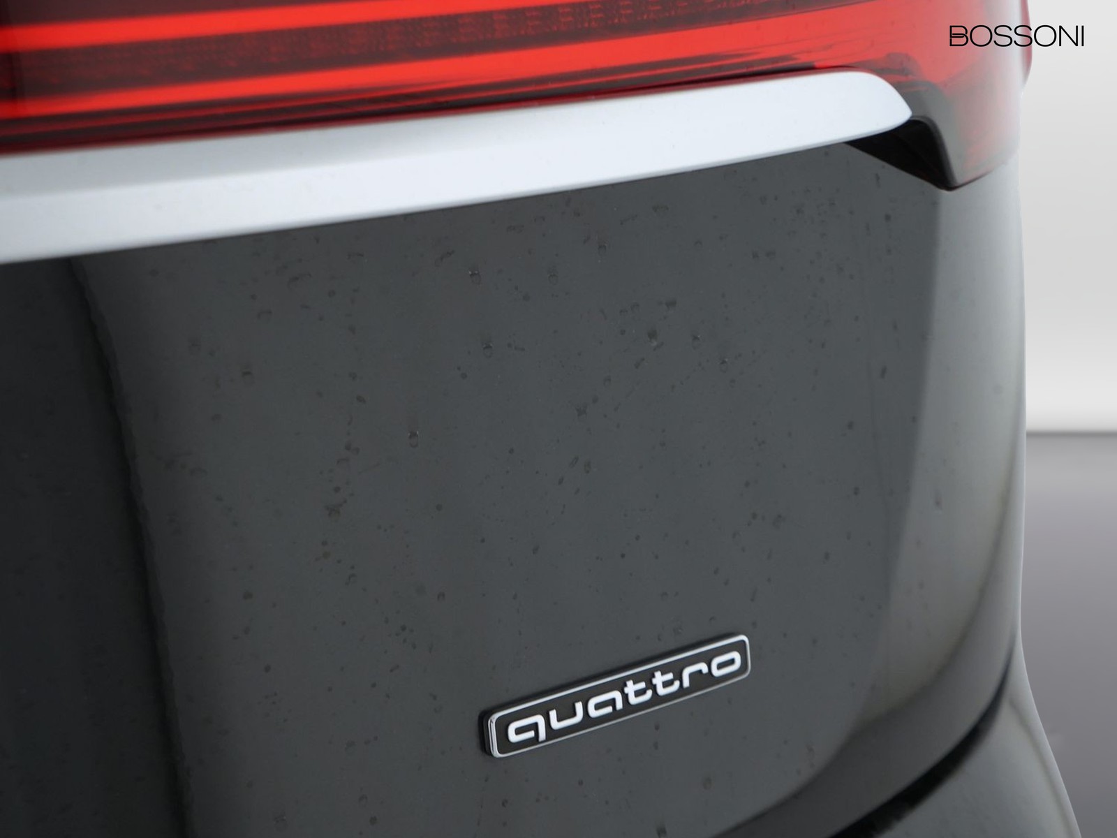 38 - Audi Q5 40 2.0 tdi mhev 12v s line quattro s tronic